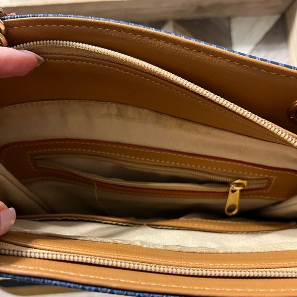 Monica Sanches Navy and Tan Snakeskin Tote - Picture 4 of 10